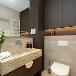 Waveview Premium Apartment, 9th Floor Apartment