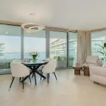 Waveview Premium Apartment, 9th Floor Apartment *