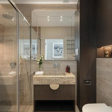 公寓 Waveview Premium Apartment, 9th Floor 米兹多洛杰