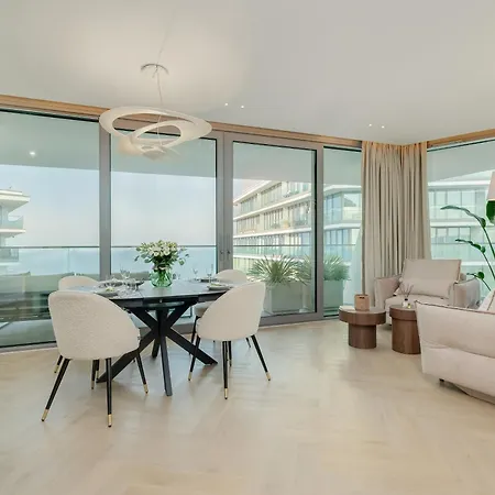 Waveview Premium Apartment, 9th Floor 公寓 米兹多洛杰