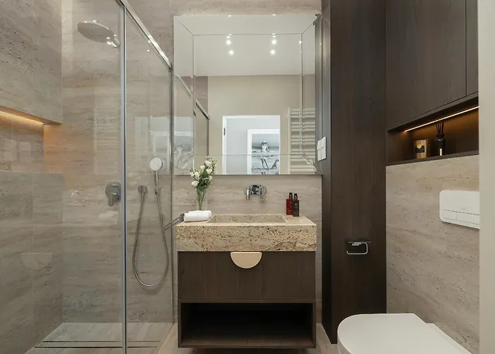 Waveview Premium Apartment, 9th Floor *